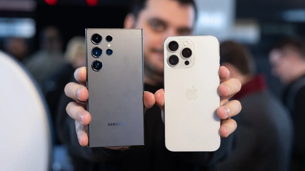 Samsung Galaxy S25 versus iPhone 16: comparație flagship pe piața locală